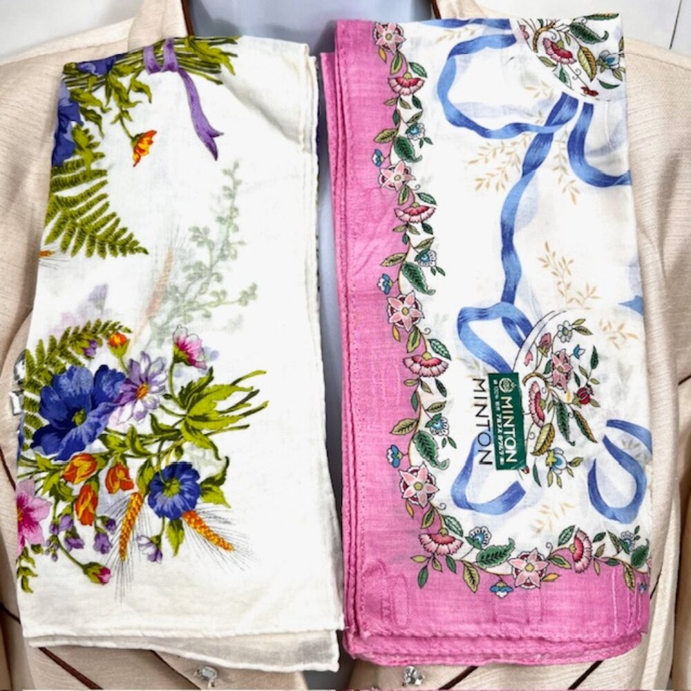 Set of 2 Hankhandkerchiefs  Cotton Minton & Blooming White Blue flora(43